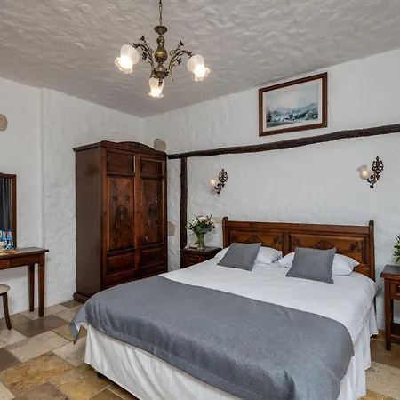 阿拉卡提可可鲁空娜吉酒店 招待所 阿拉恰特